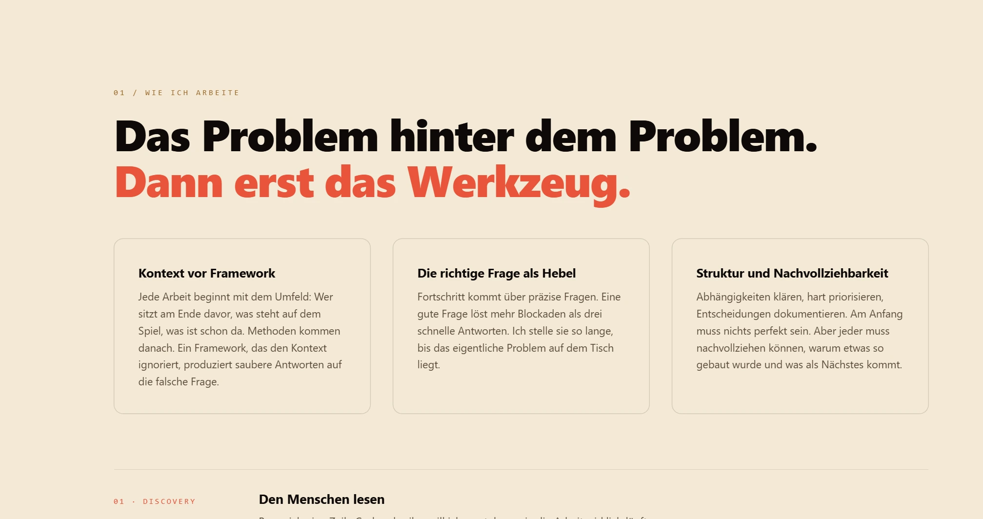 Die Prozess-Sektion von pascaljaeger.de auf Papier-Ebene, mit der Überschrift Das Problem hinter dem Problem und drei Karten.